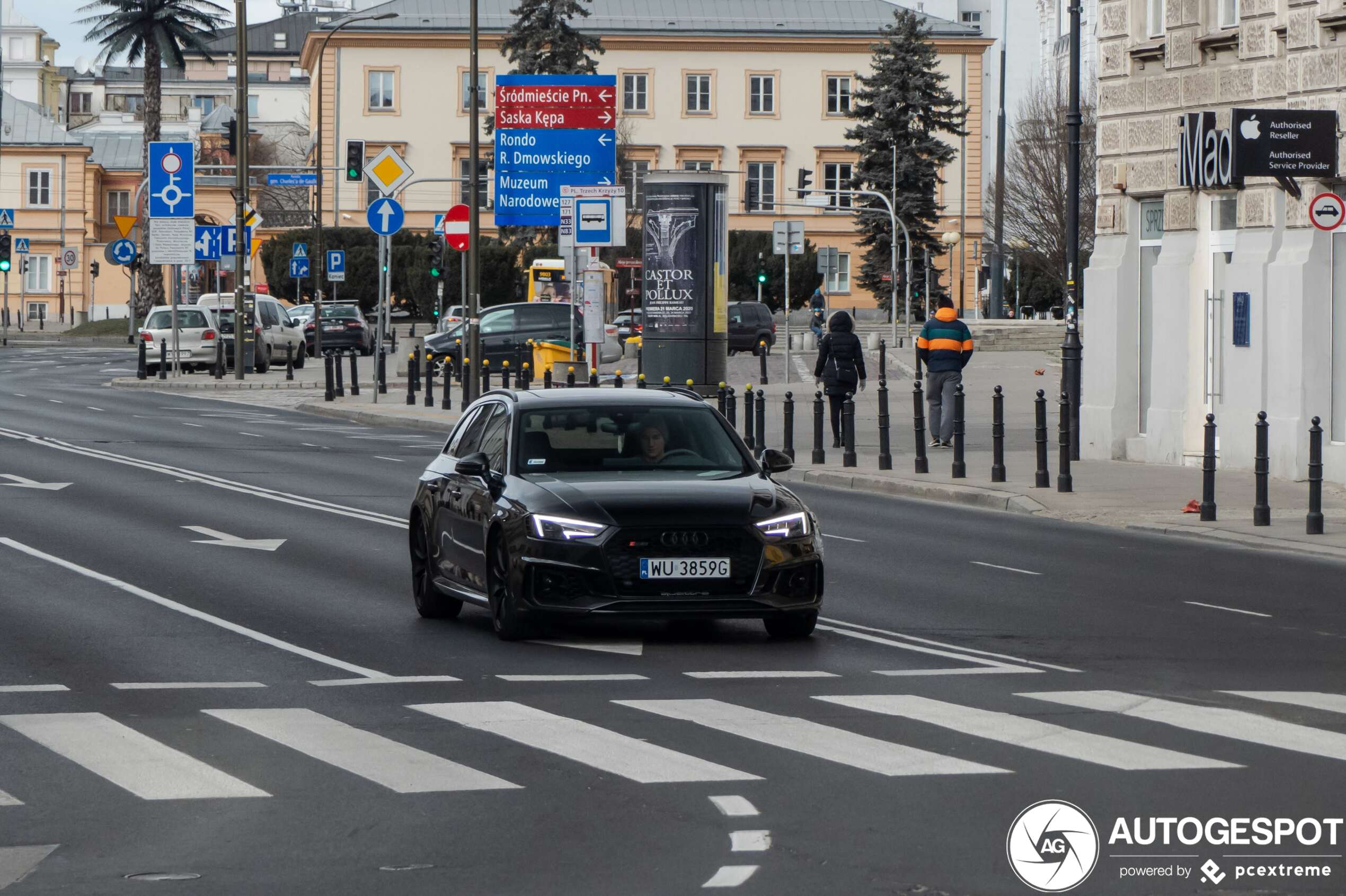 Audi RS4 Avant B9