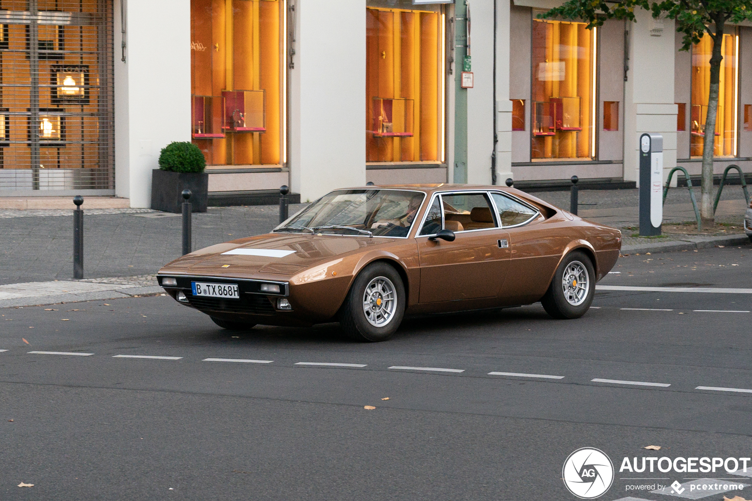 Ferrari Dino 308 GT4 2+2