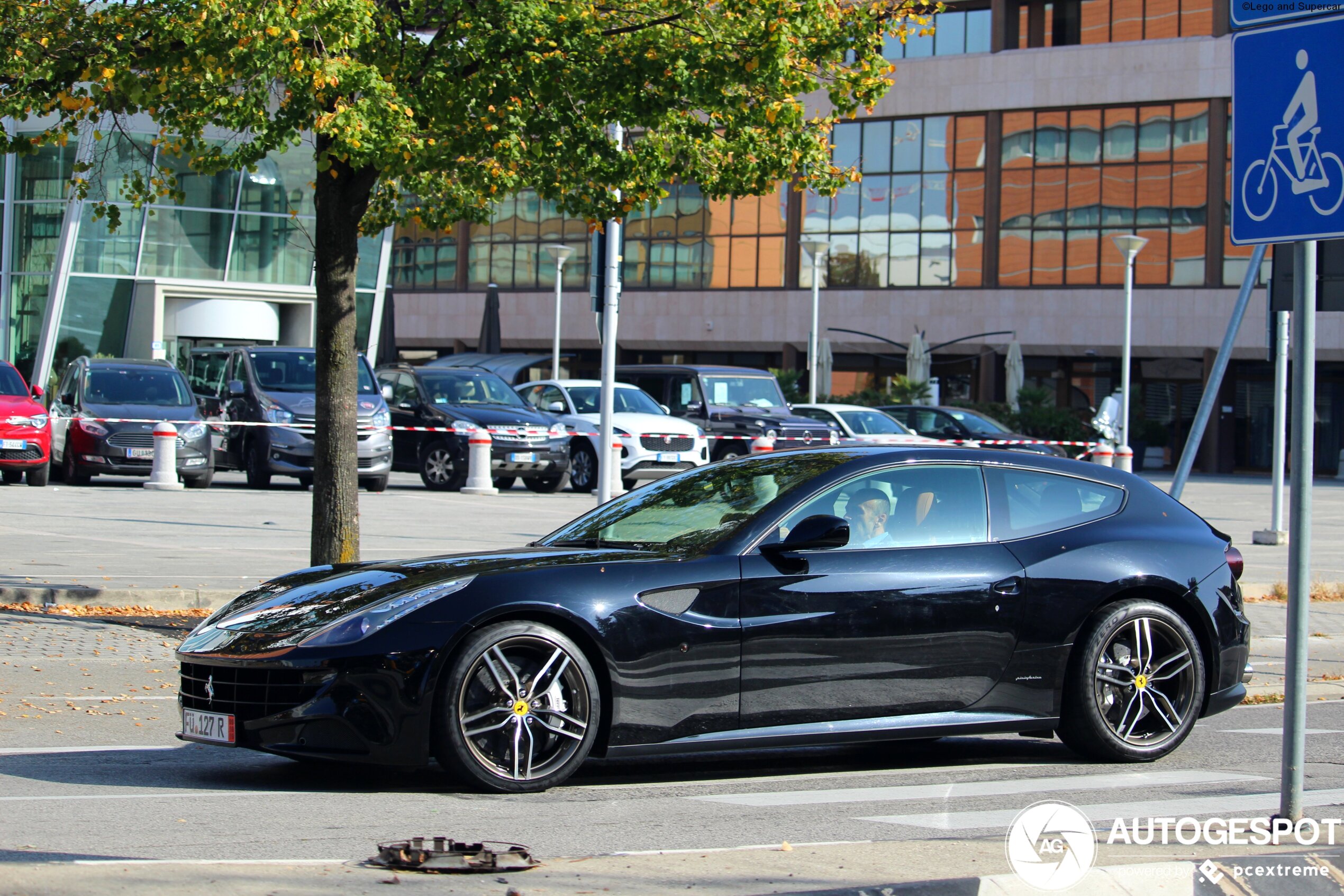 Ferrari FF