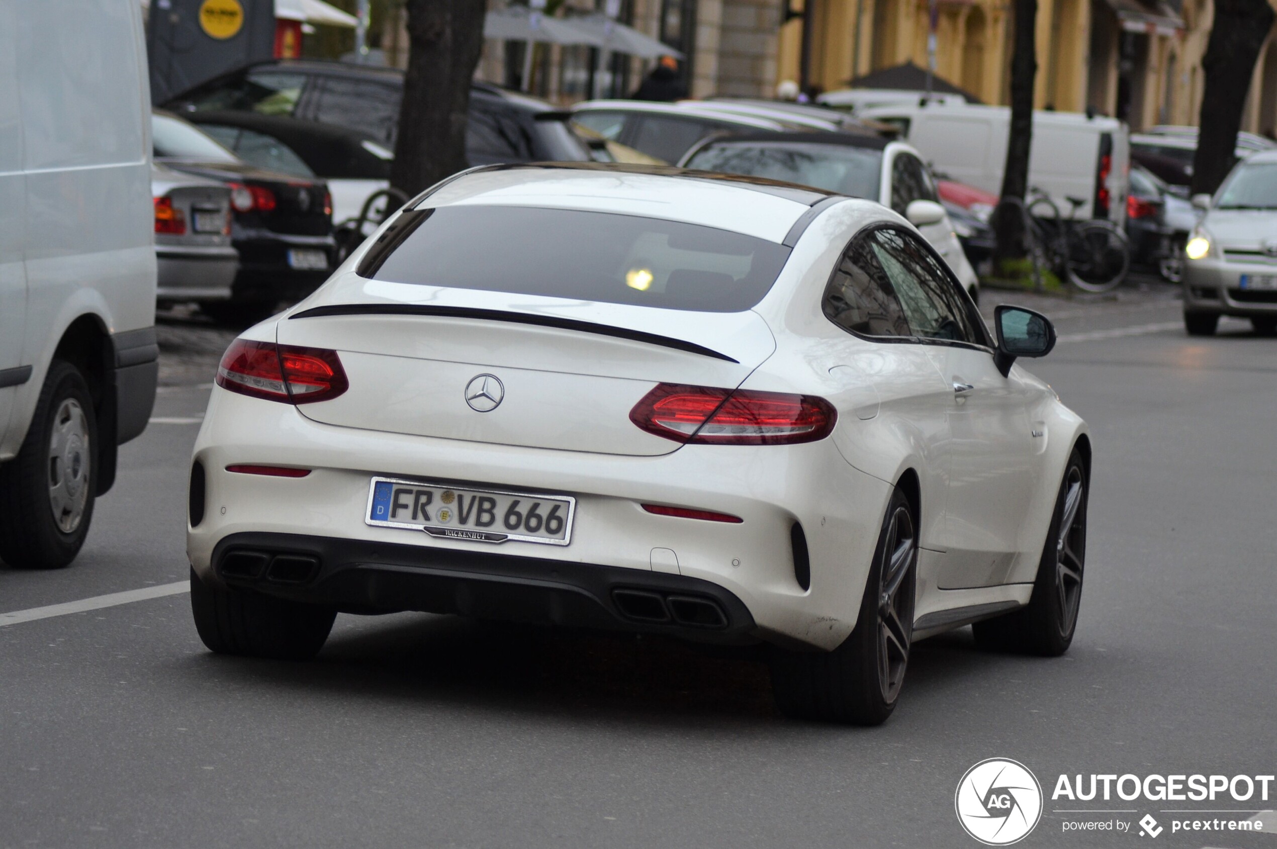 Mercedes-AMG C 63 S Coupé C205