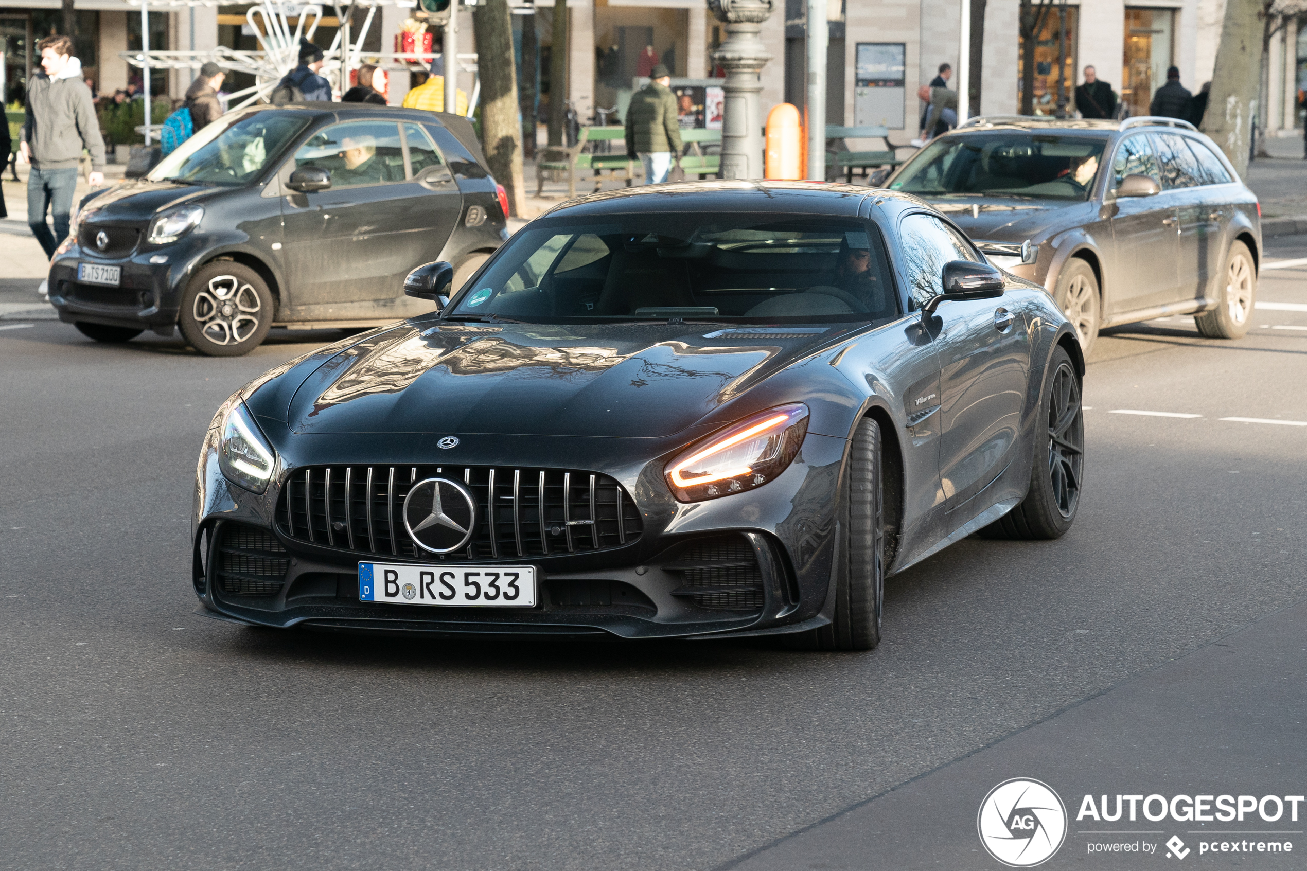 Mercedes-AMG GT R C190 2019