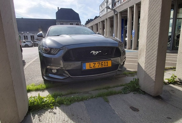 Ford Mustang GT Convertible 2015