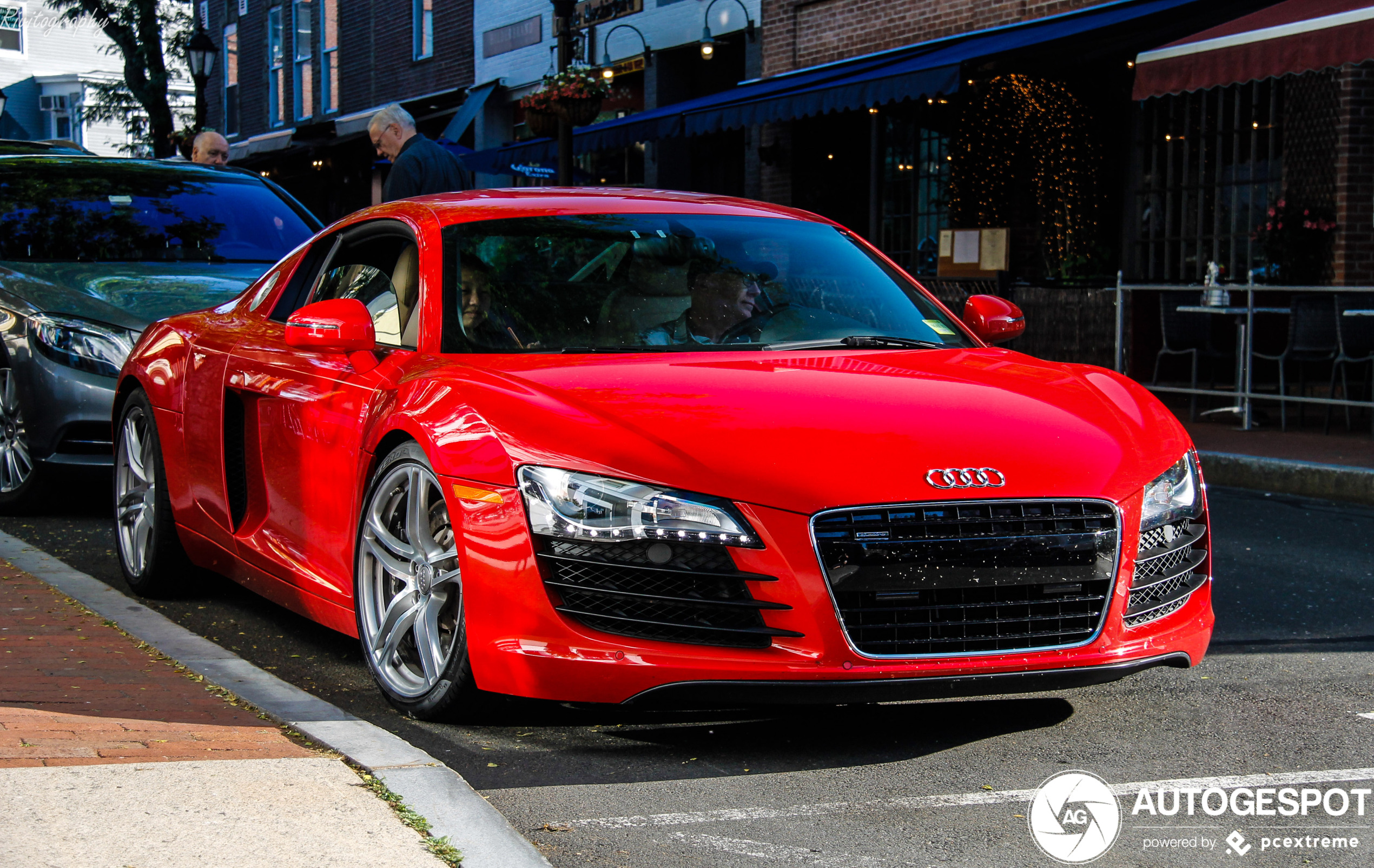 Audi R8