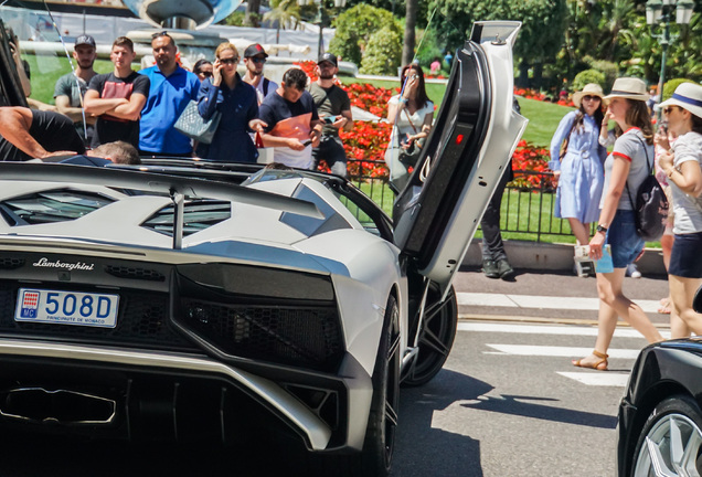 Lamborghini Aventador LP750-4 SuperVeloce Roadster