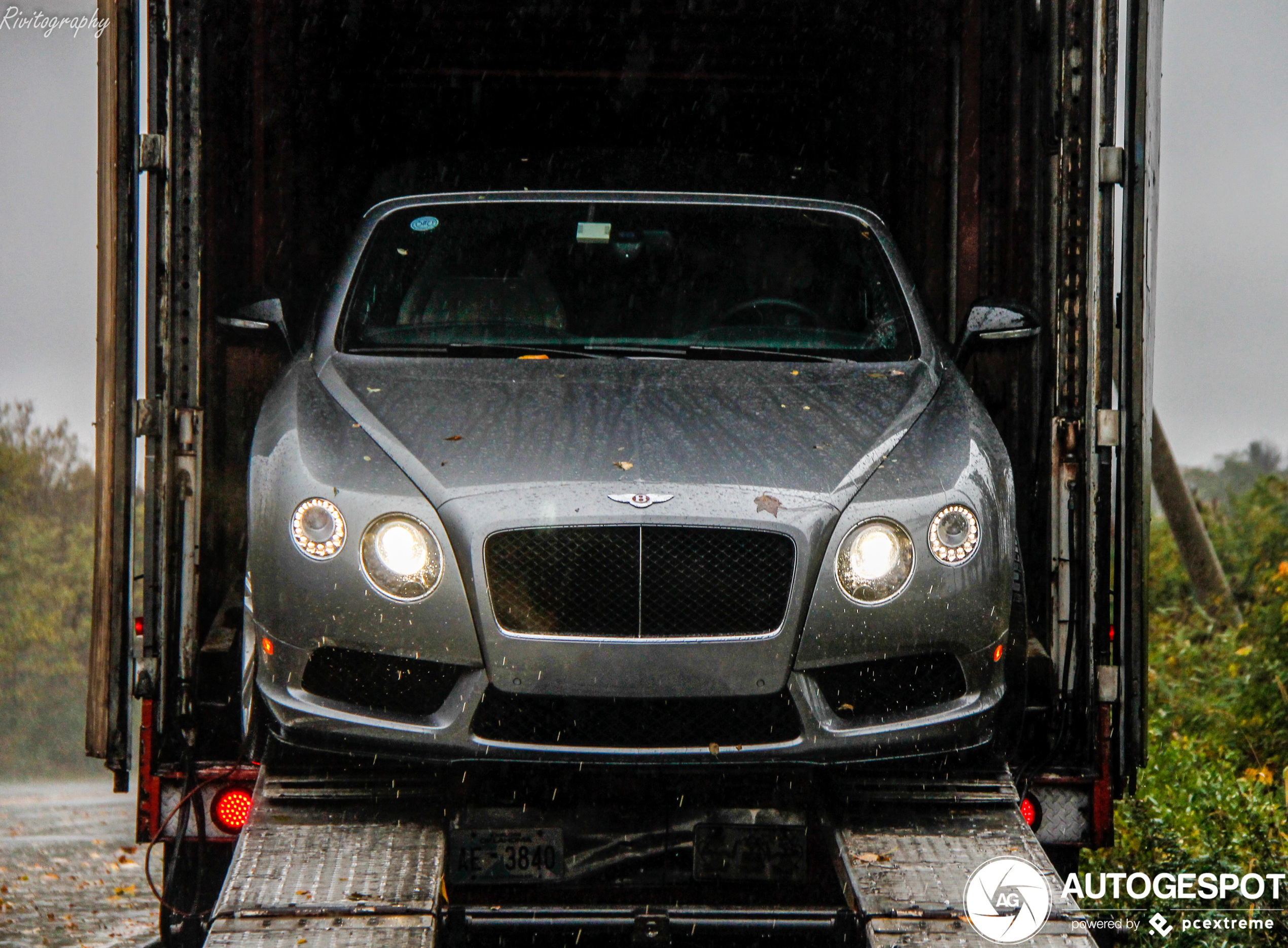 Bentley Continental GTC V8 S