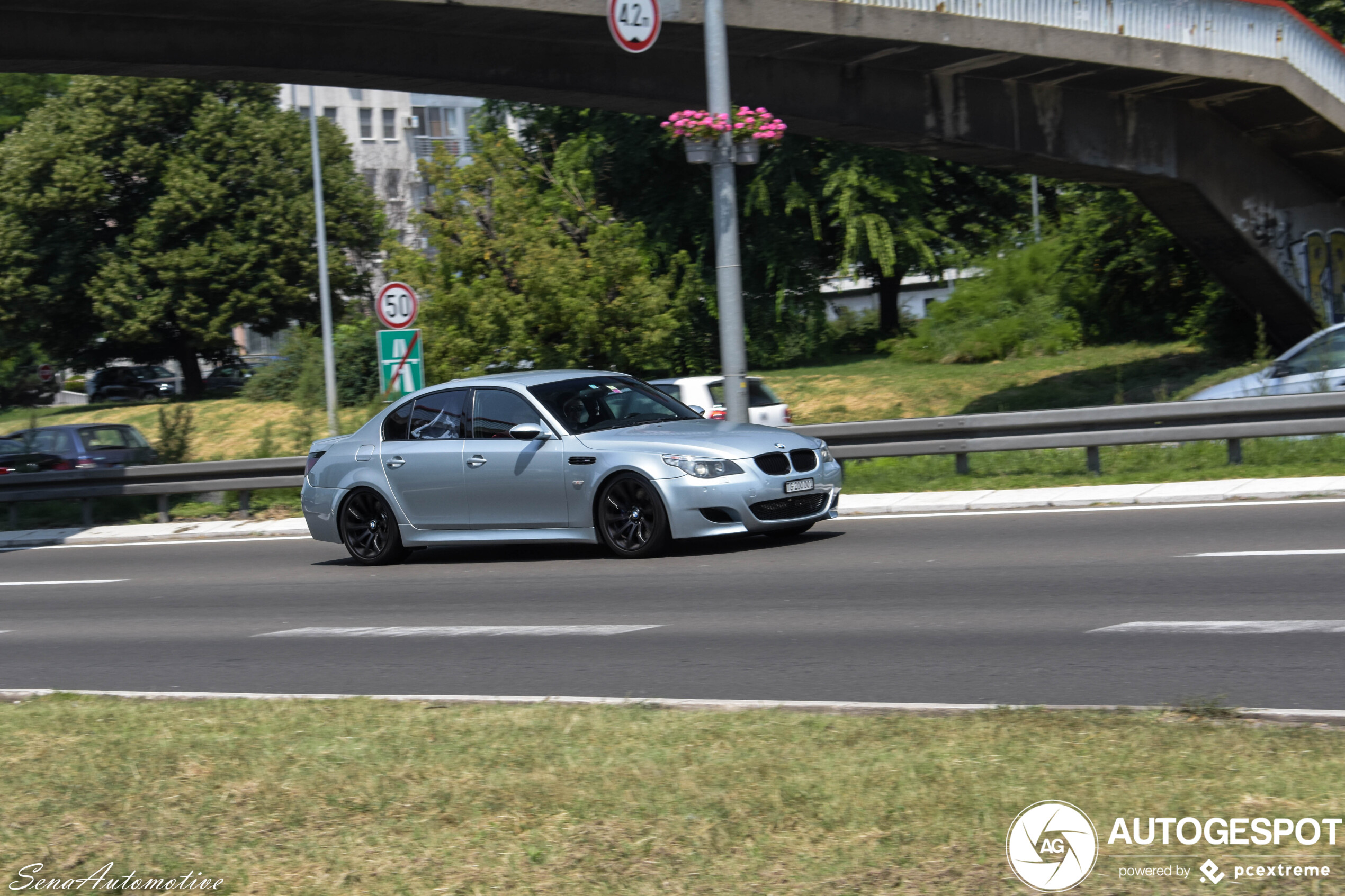 BMW M5 E60 2005