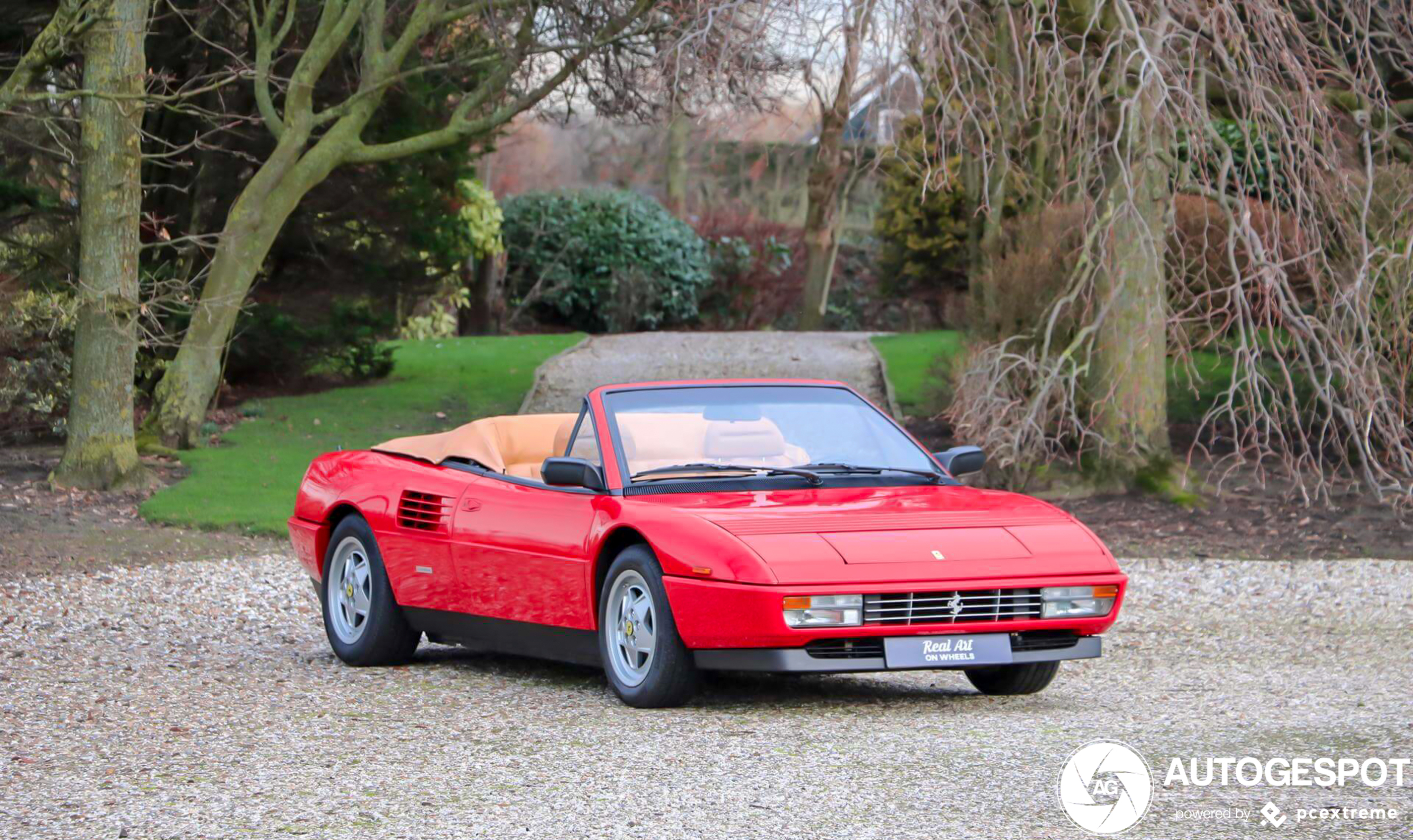 Ferrari Mondial T Cabriolet