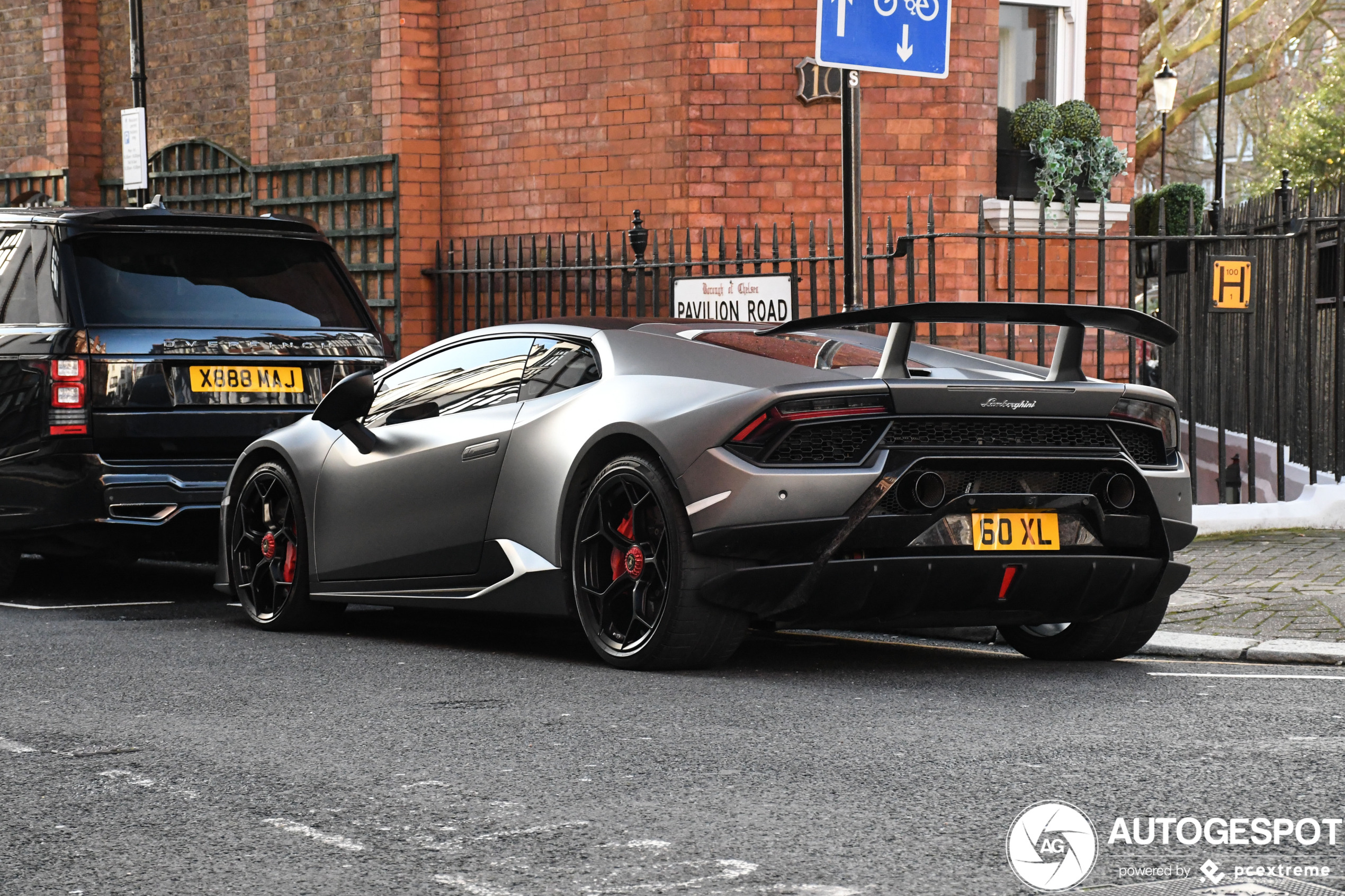 Lamborghini Huracán LP640-4 Performante