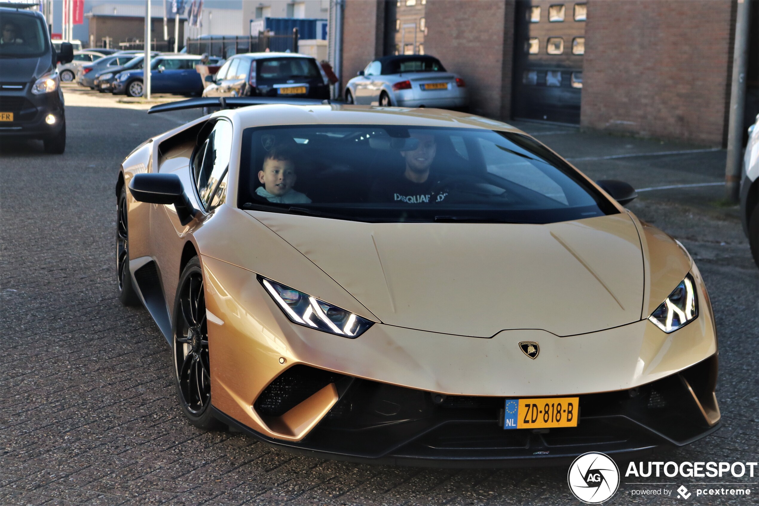 Lamborghini Huracán LP640-4 Performante