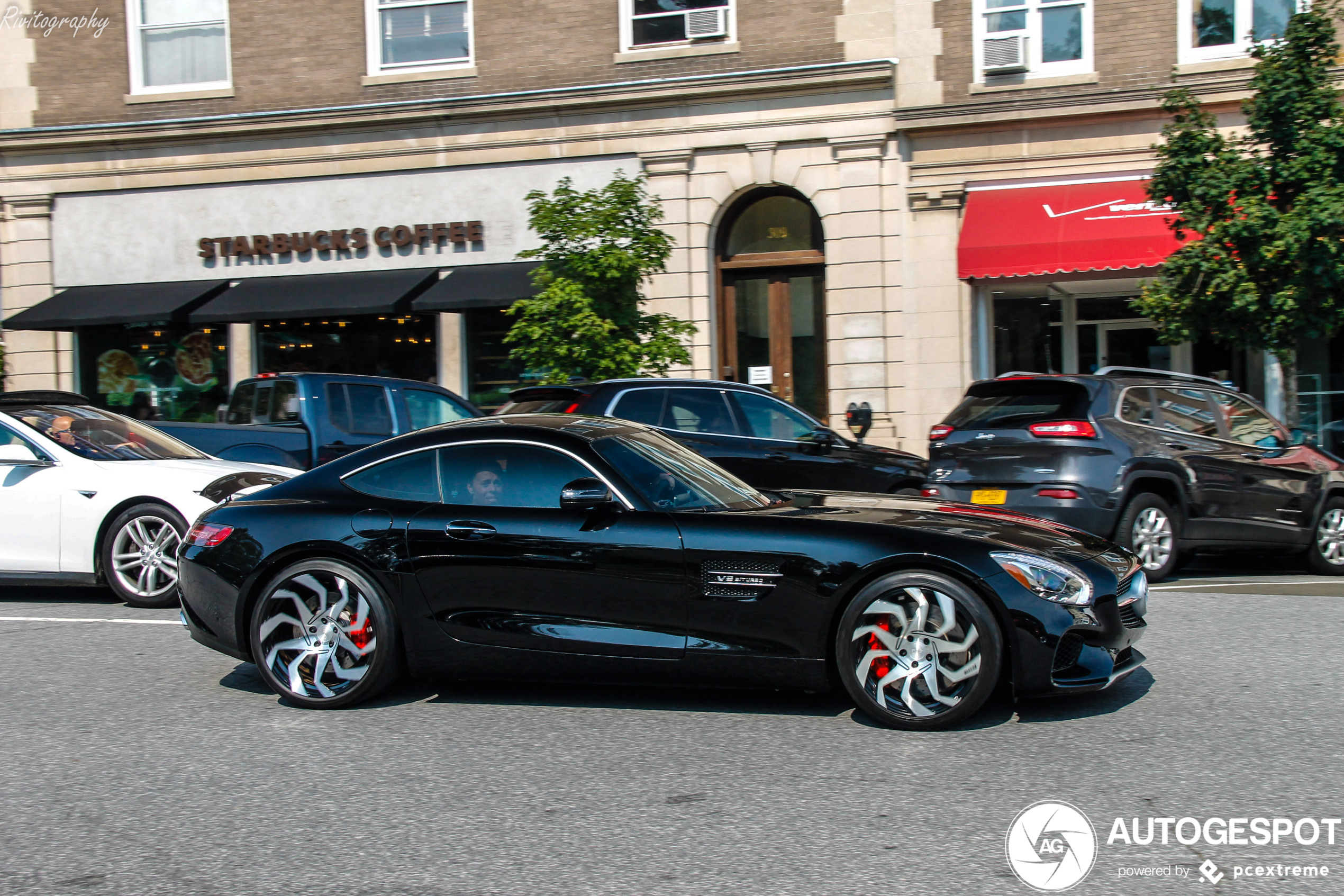 Deze Mercedes-AMG GT S wint zeker niet de schoonheidsprijs