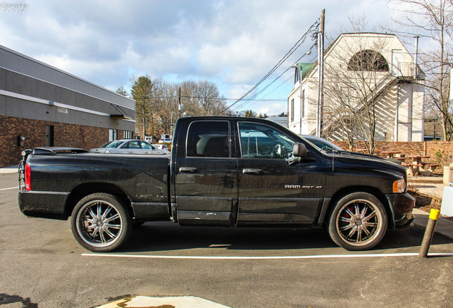 Dodge RAM SRT-10 Quad-Cab