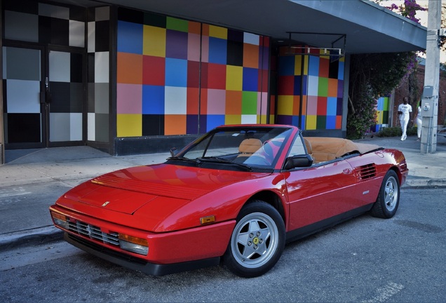 Ferrari Mondial T Cabriolet