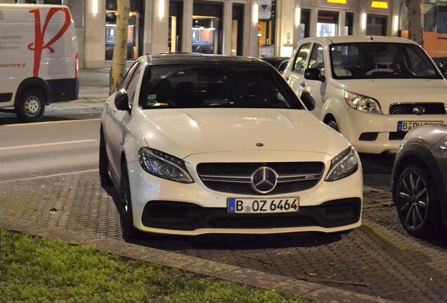 Mercedes-AMG C 63 S W205