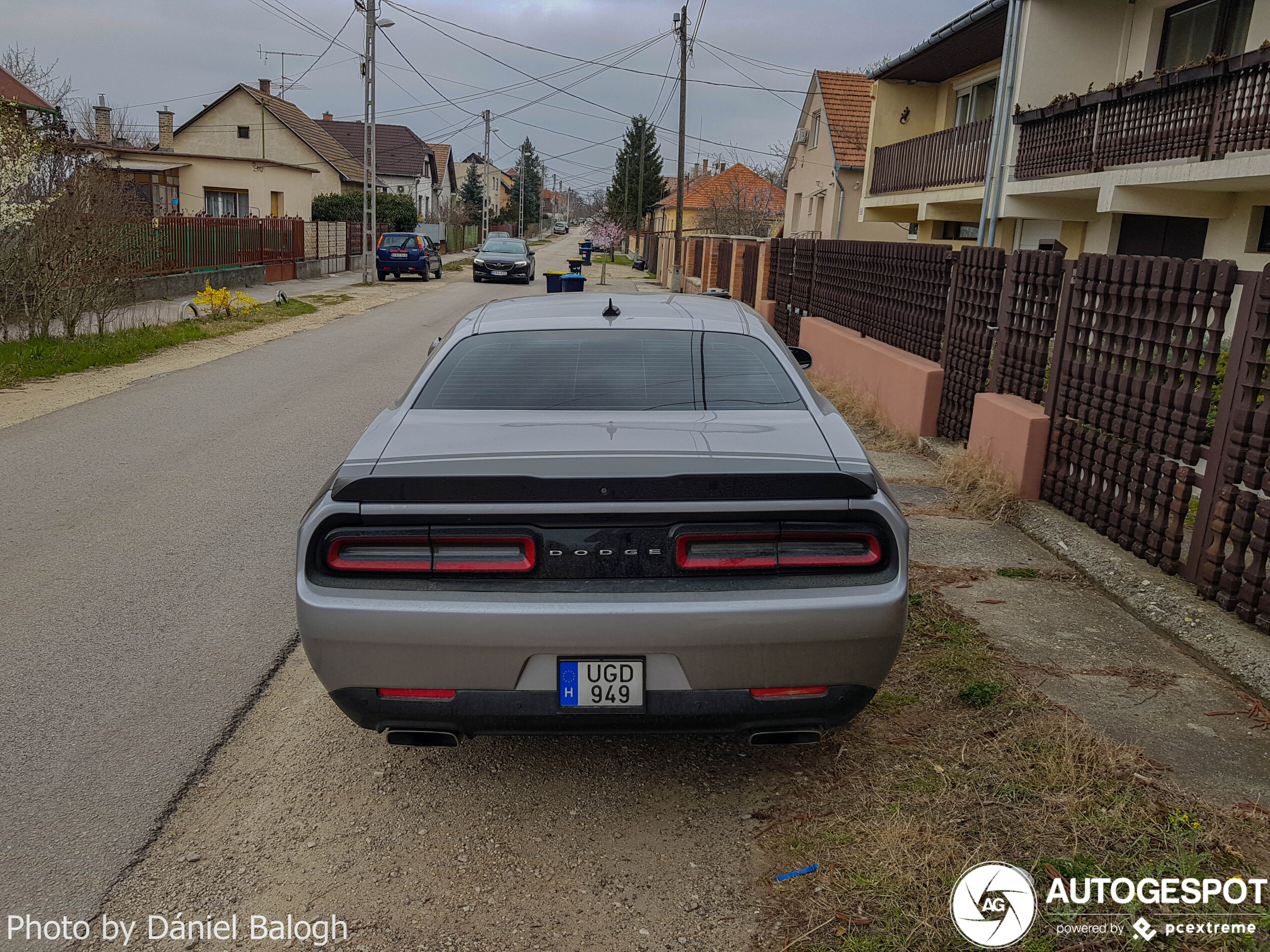 Dodge Challenger SRT-8