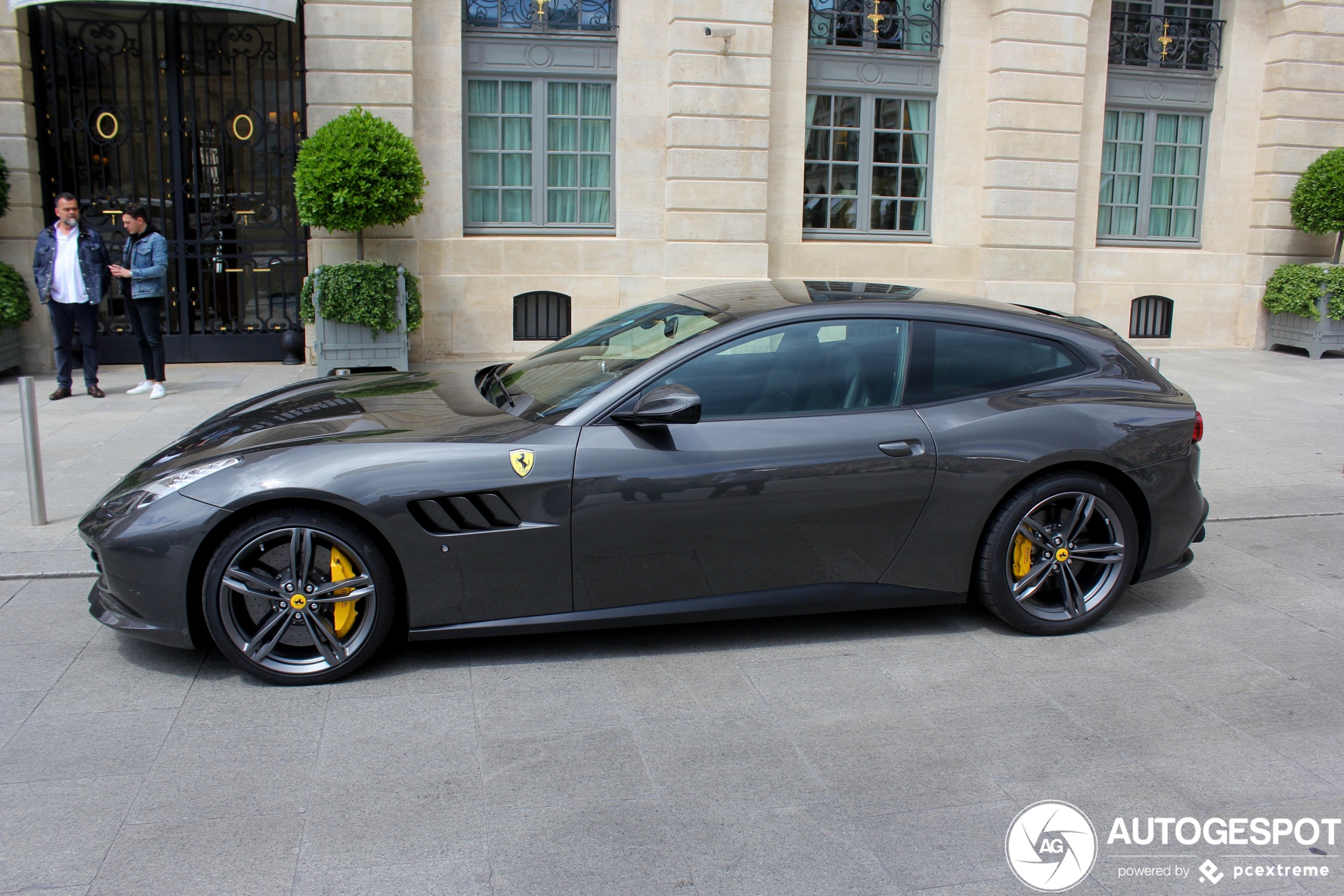 Ferrari GTC4Lusso