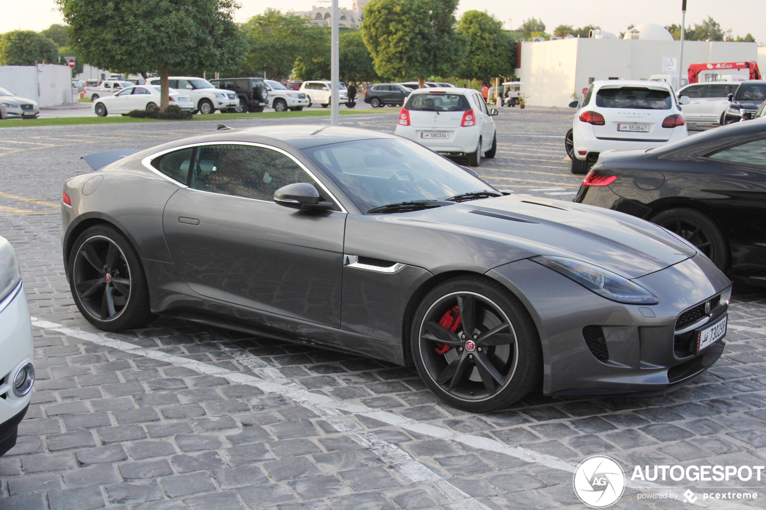 Jaguar F-TYPE R Coupé