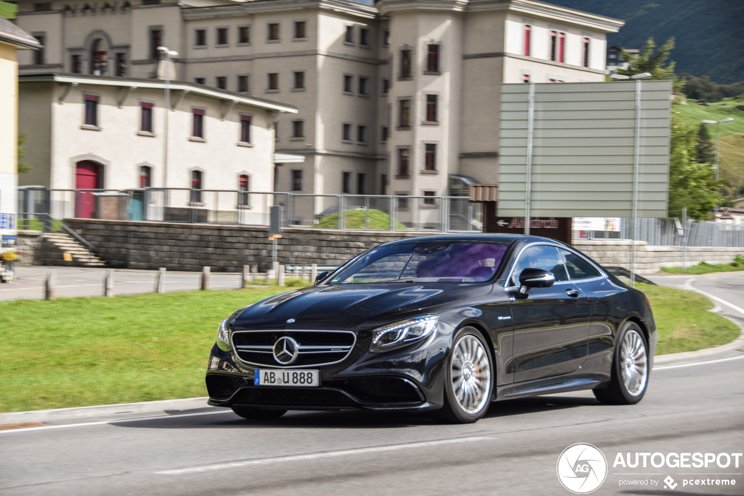 Mercedes-Benz S 63 AMG Coupé C217