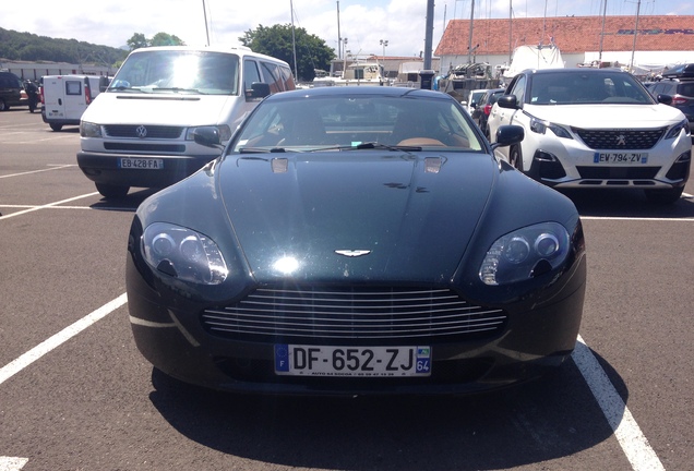 Aston Martin V8 Vantage