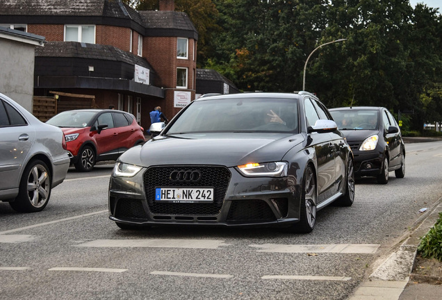 Audi RS4 Avant B8