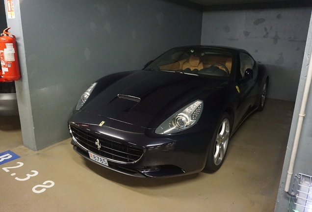 Ferrari California