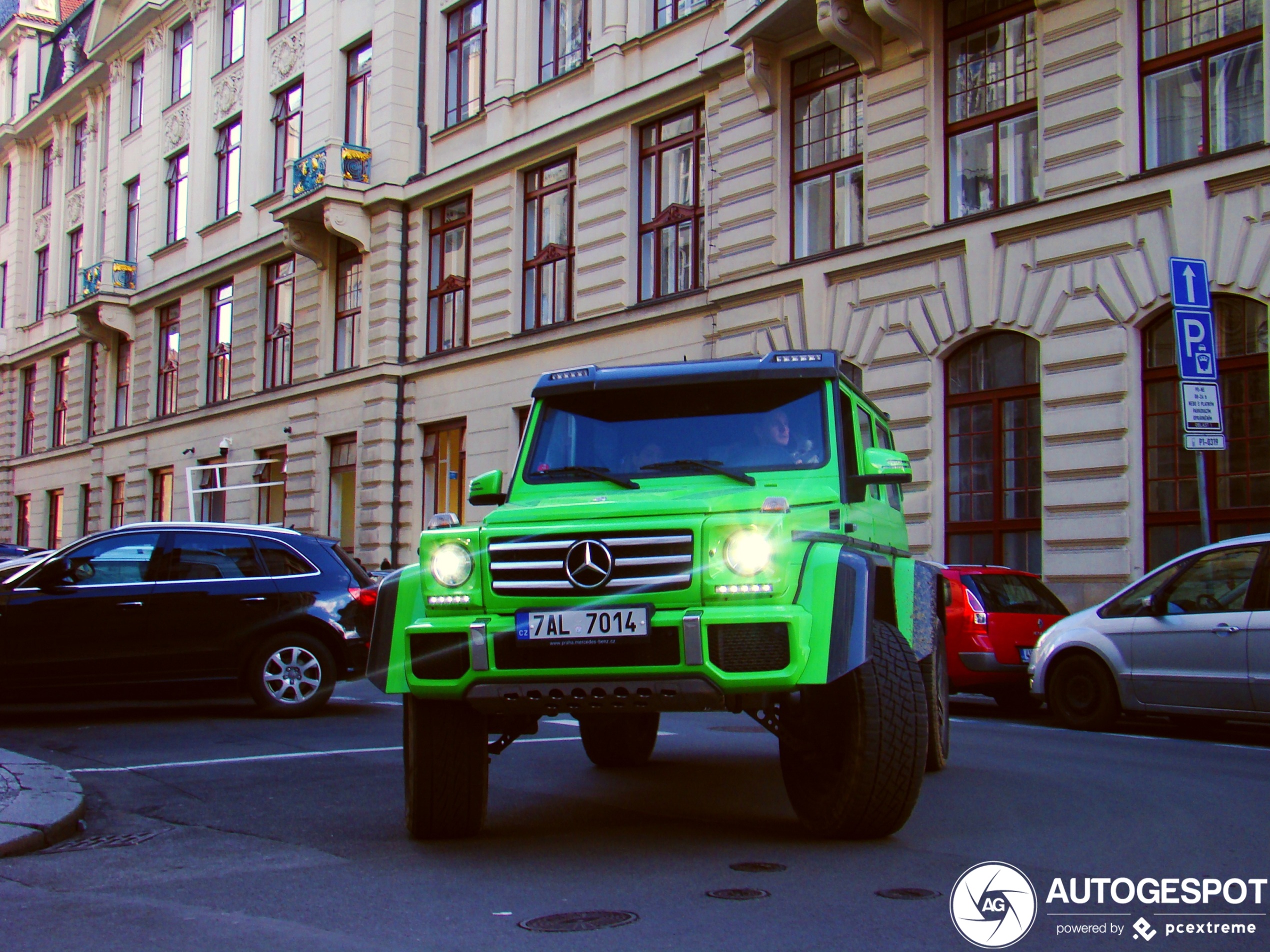 Mercedes-Benz G 500 4X4²