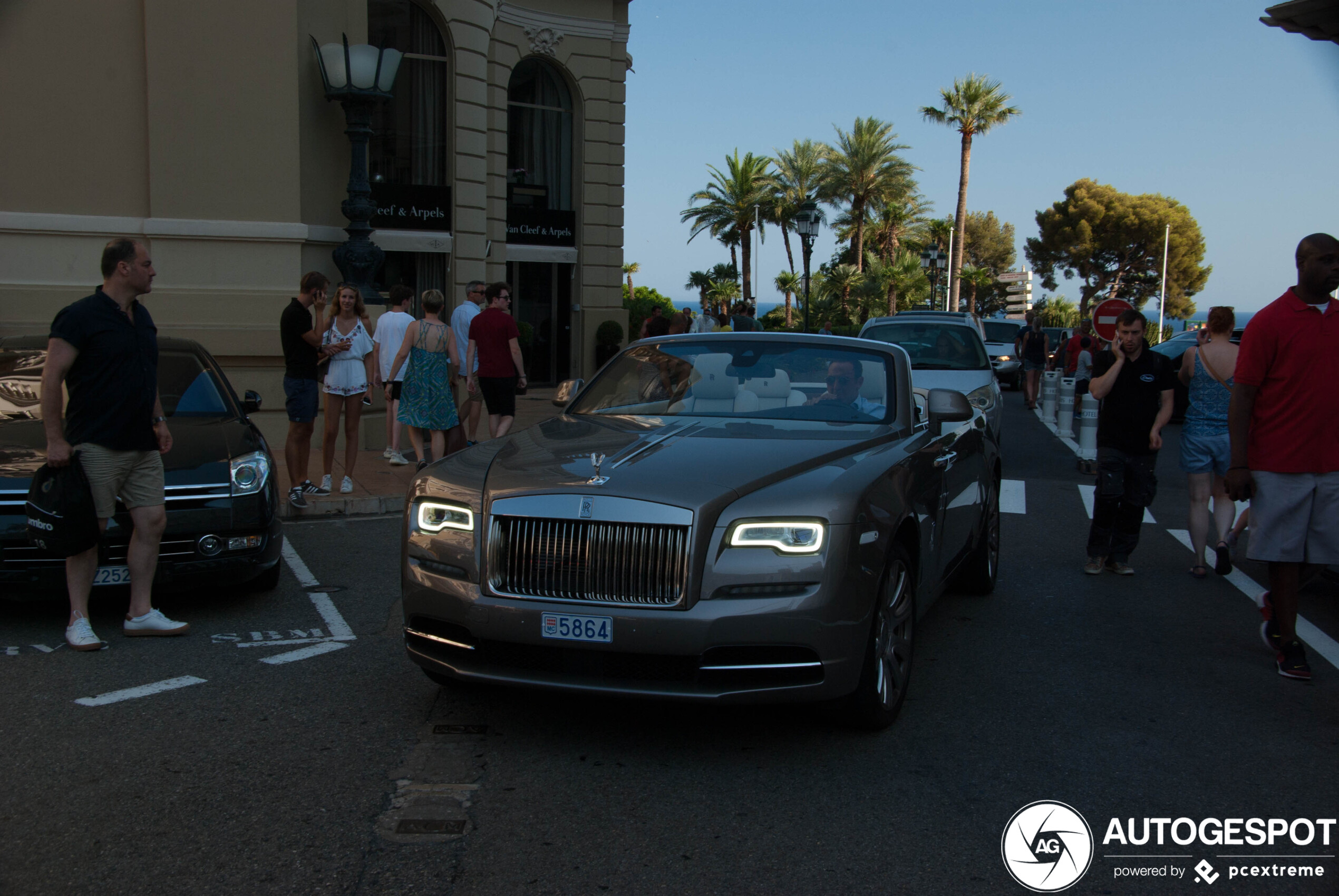 Rolls-Royce Dawn