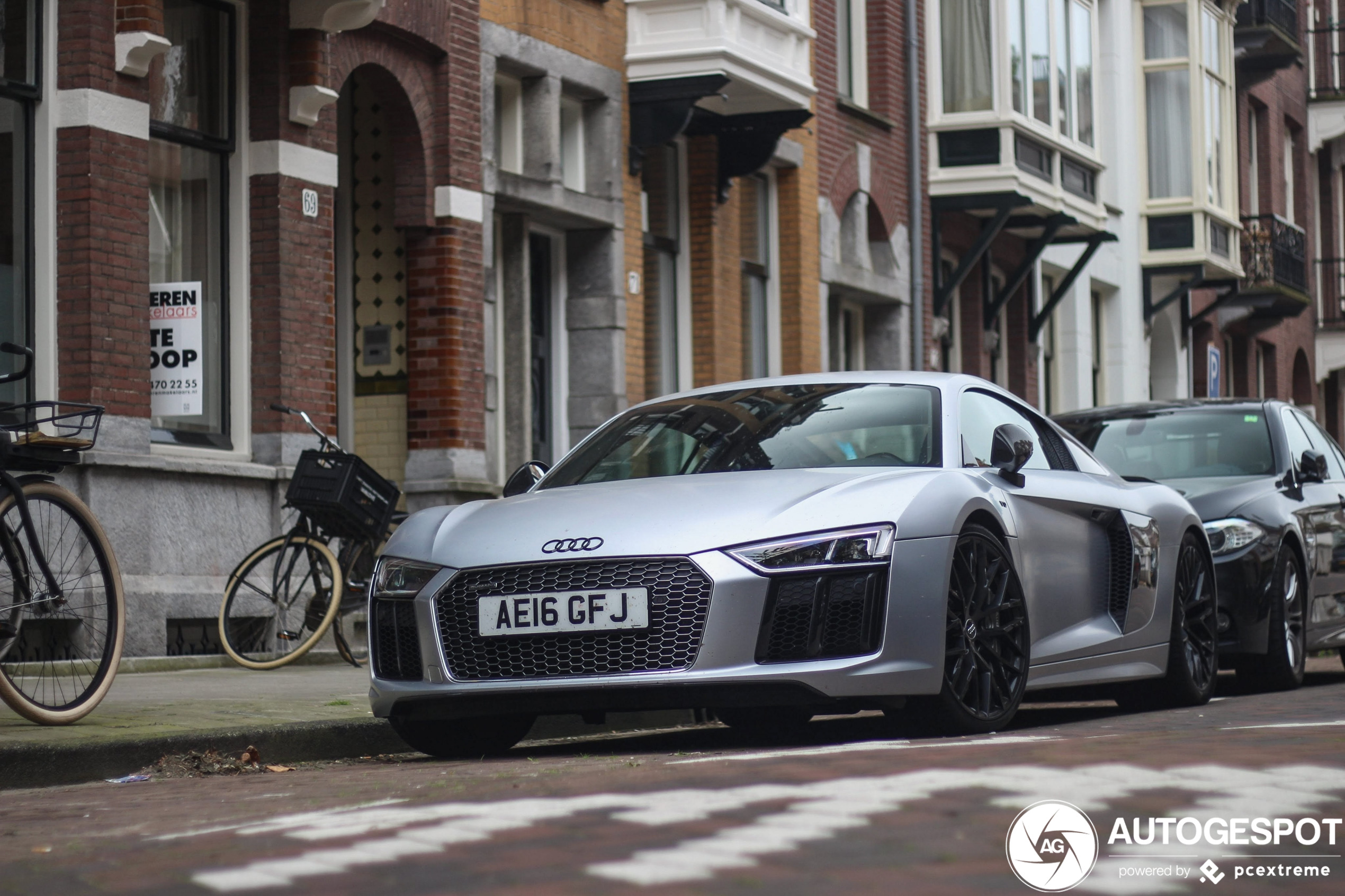 Audi R8 V10 Plus 2015