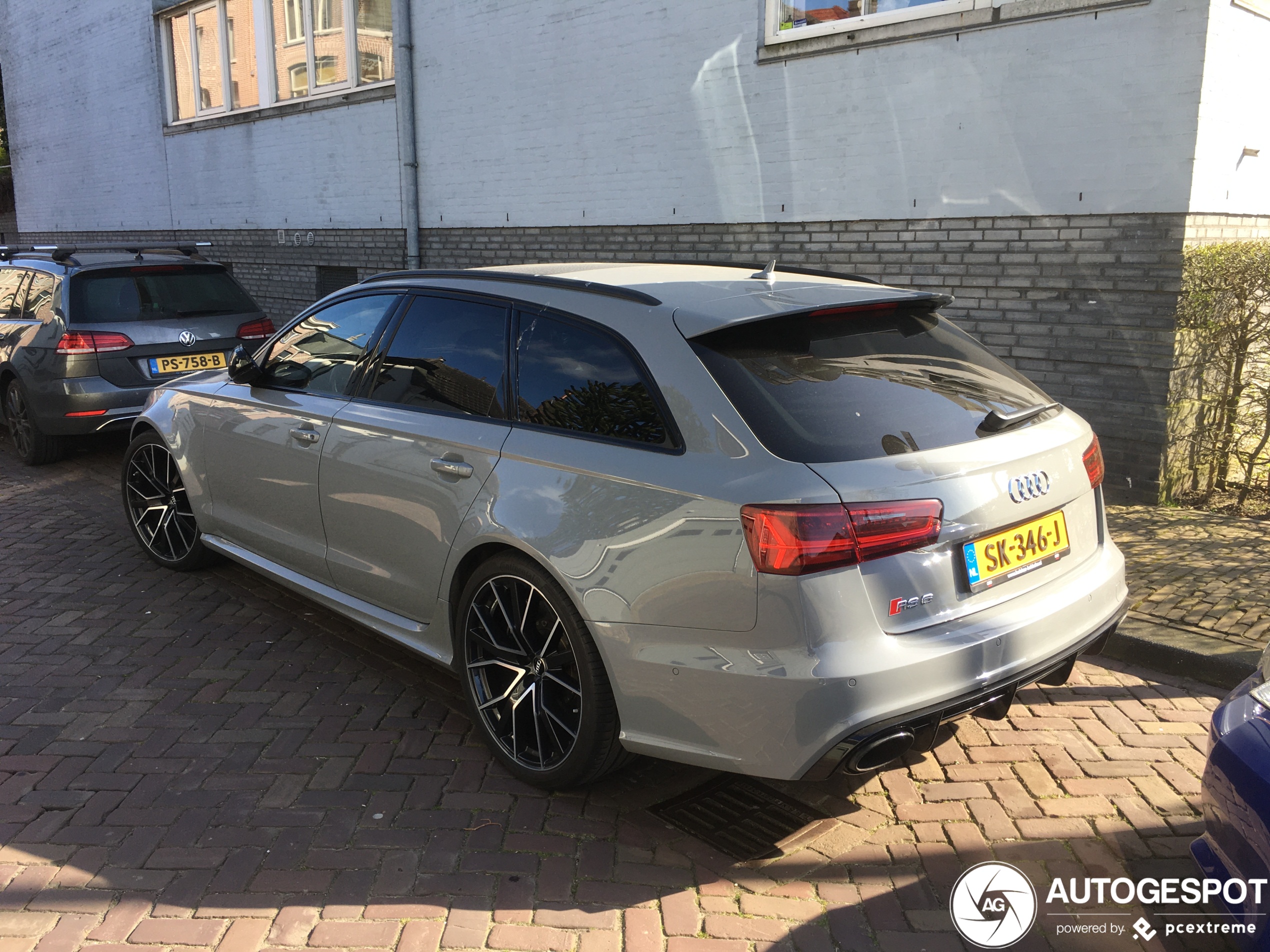 Audi RS6 Avant C7 2015