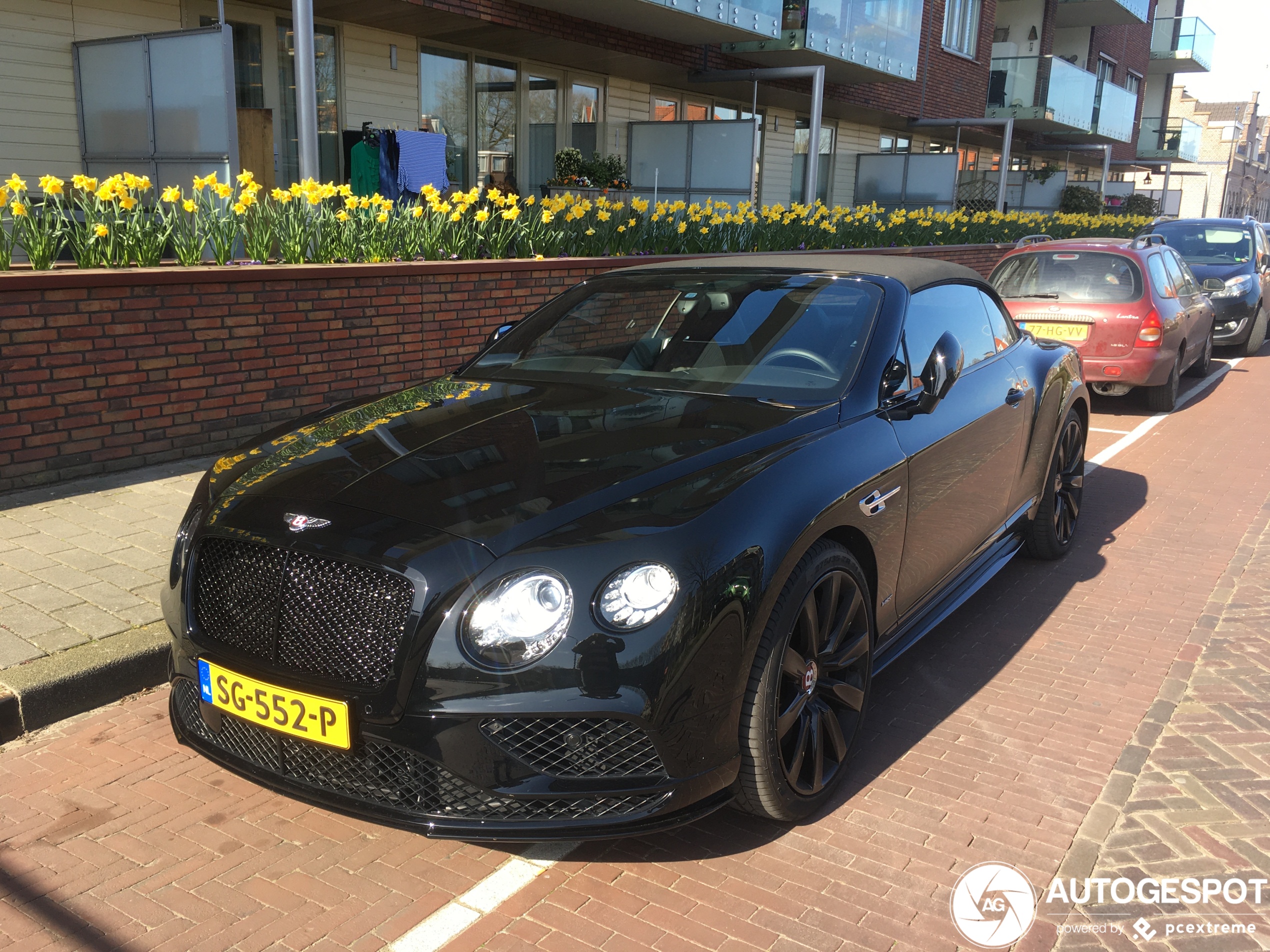 Bentley Continental GTC V8 S 2016