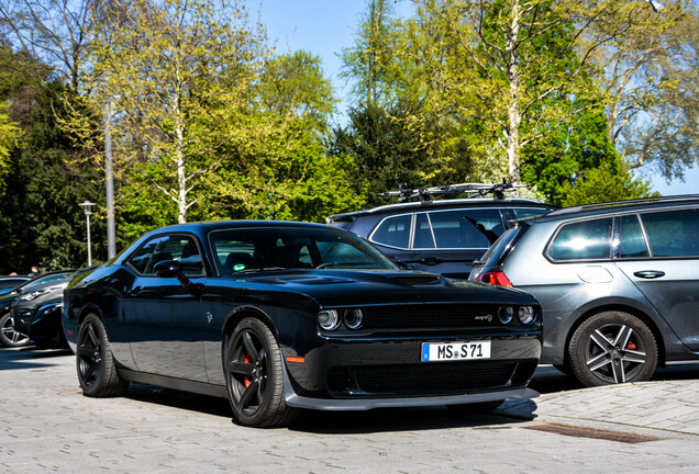 Dodge Challenger SRT Hellcat