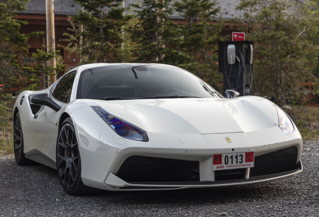 Ferrari 488 Spider Novitec Rosso