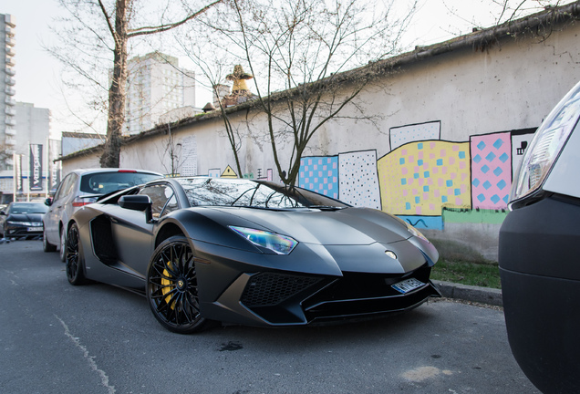 Lamborghini Aventador LP750-4 SuperVeloce Roadster