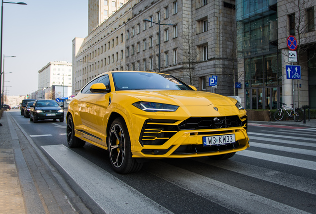 Lamborghini Urus