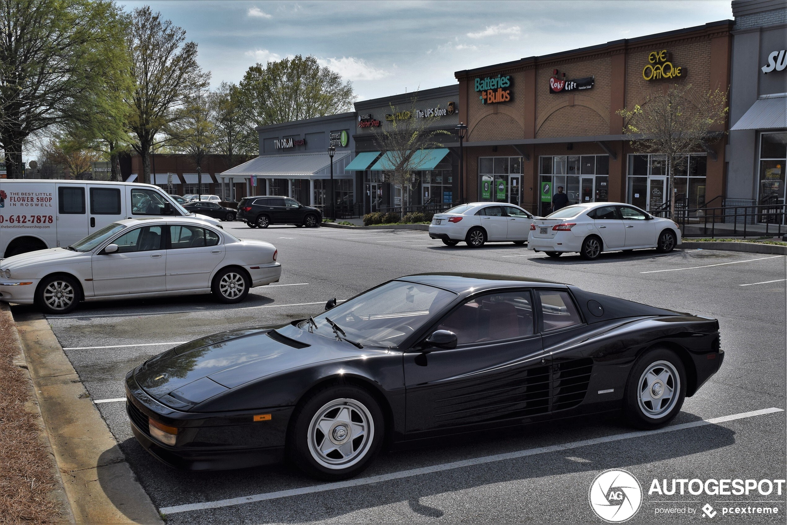 Spot of the day USA: Ferrari Testarossa by Horse-power