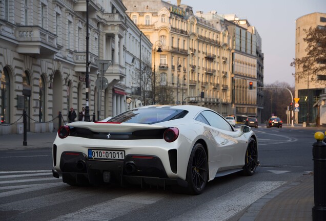 Ferrari 488 Pista