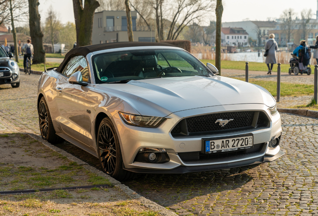 Ford Mustang GT Convertible 2015