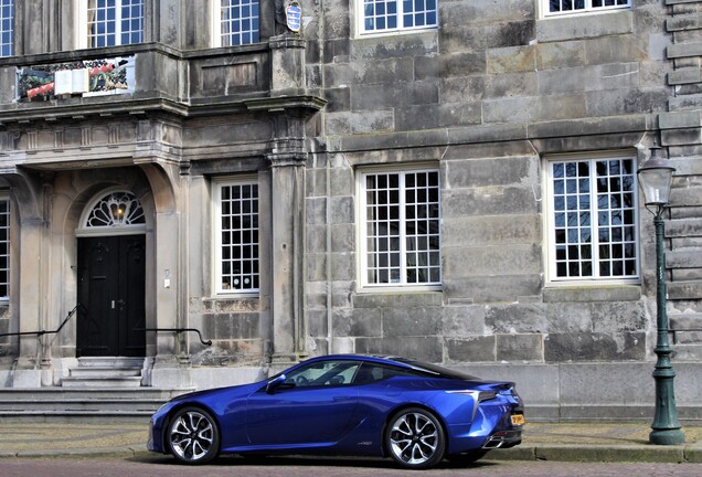 Lexus LC 500h Structural Blue Edition