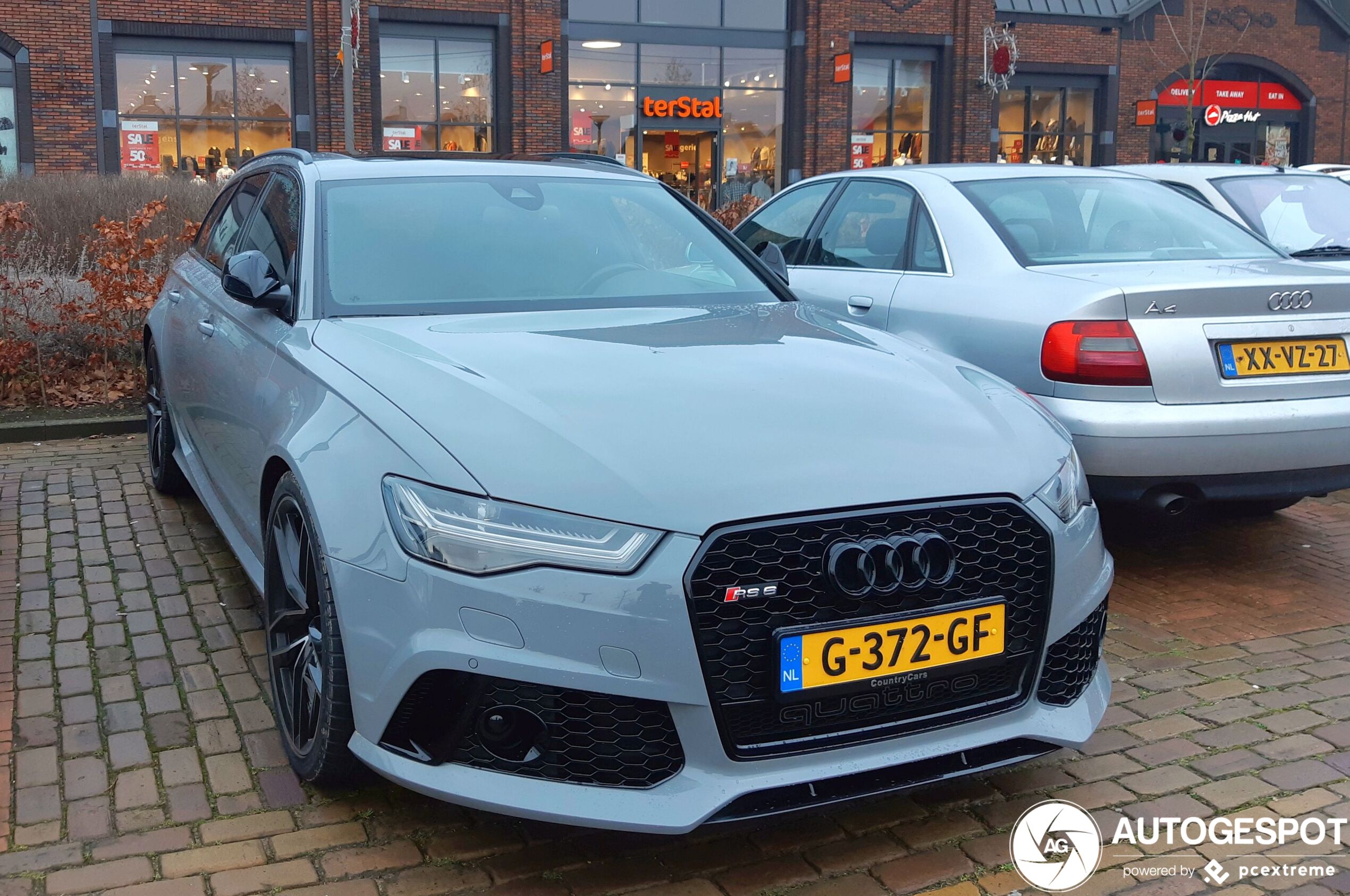 Audi RS6 Avant C7 2015