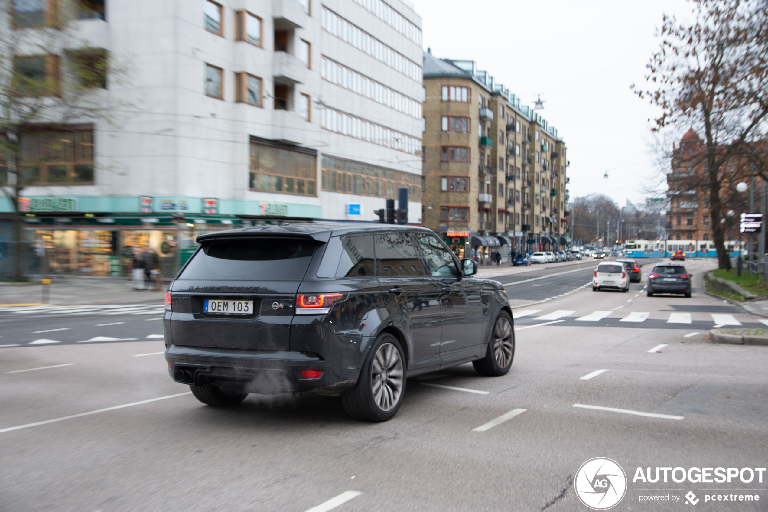 Land Rover Range Rover Sport SVR