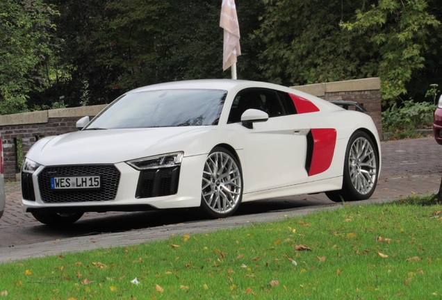 Audi R8 V10 Plus 2015