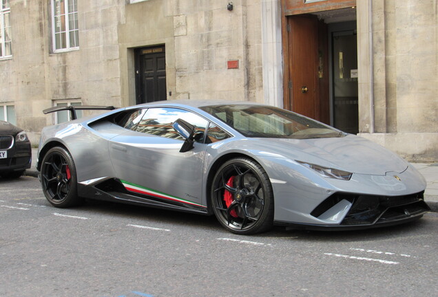 Lamborghini Huracán LP640-4 Performante