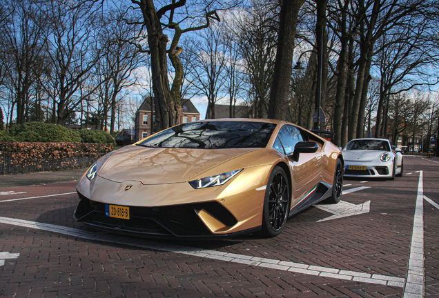 Lamborghini Huracán LP640-4 Performante