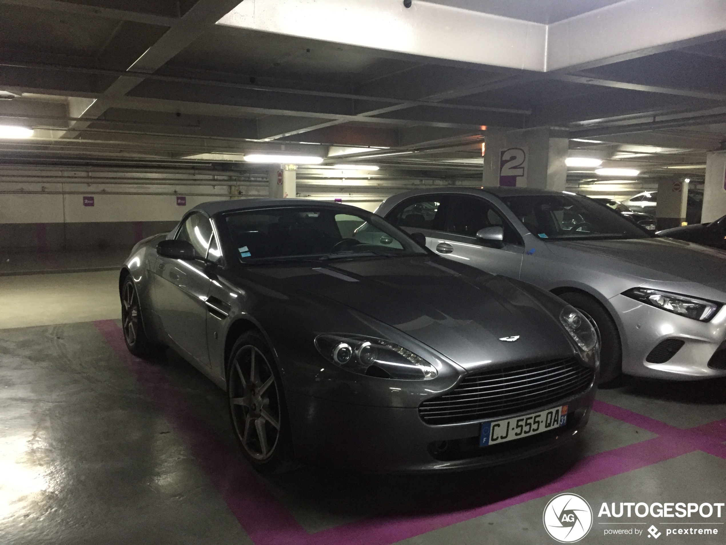 Aston Martin V8 Vantage Roadster