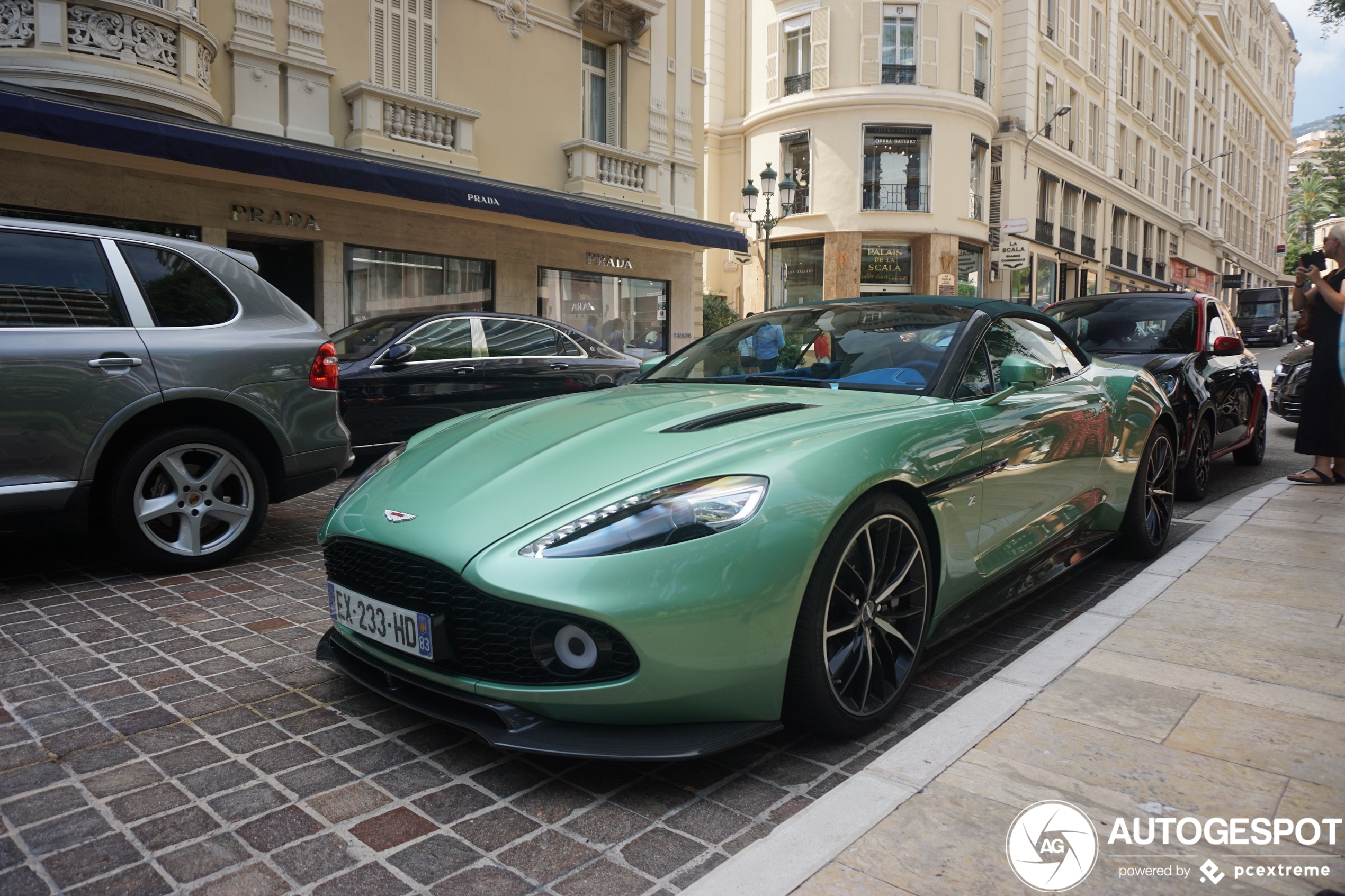 Aston Martin Vanquish Volante Zagato