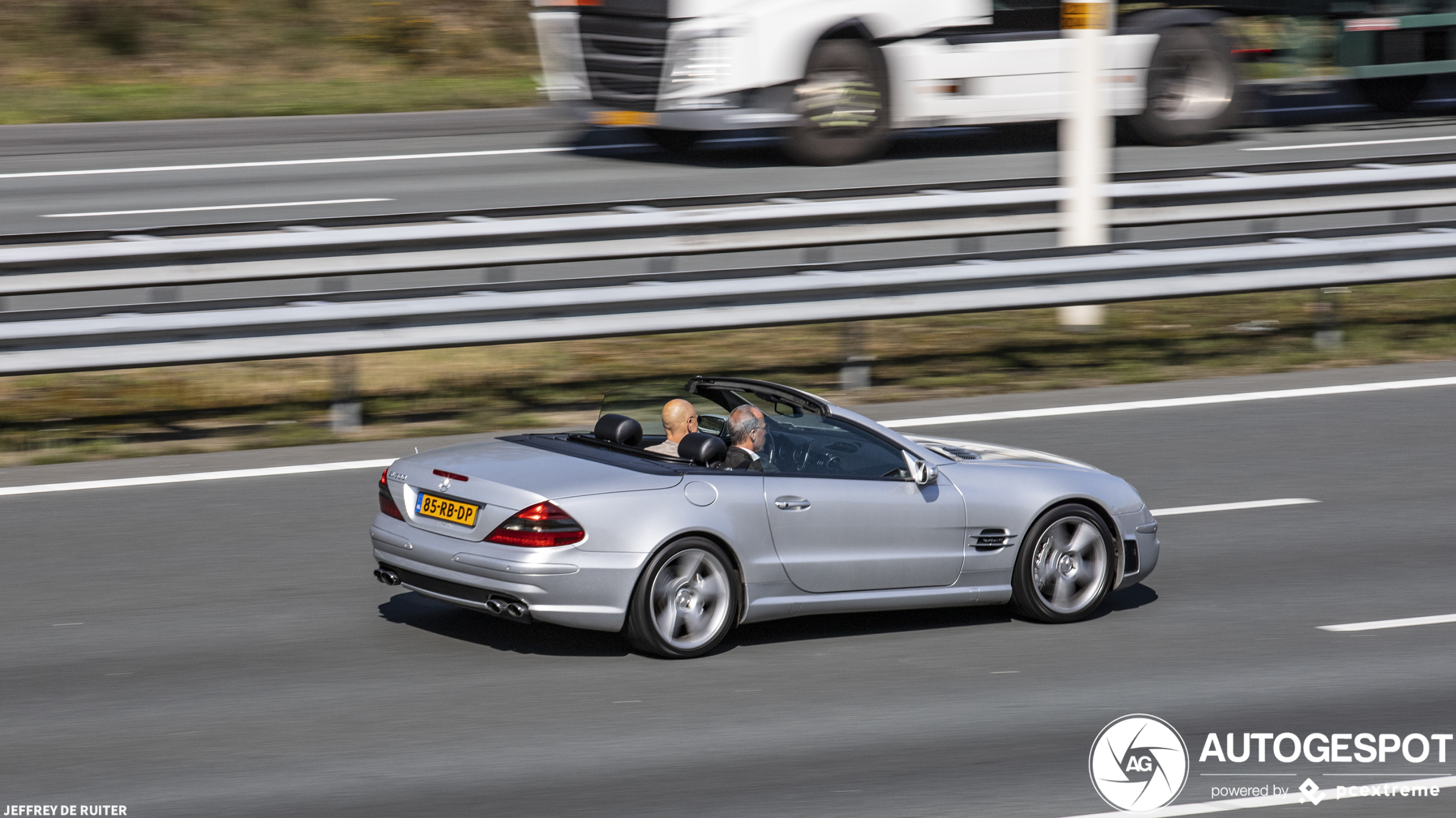 Mercedes-Benz SL 600 R230