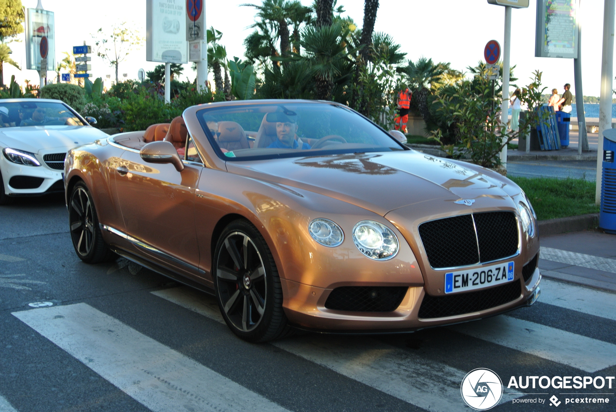 Bentley Continental GTC V8 S