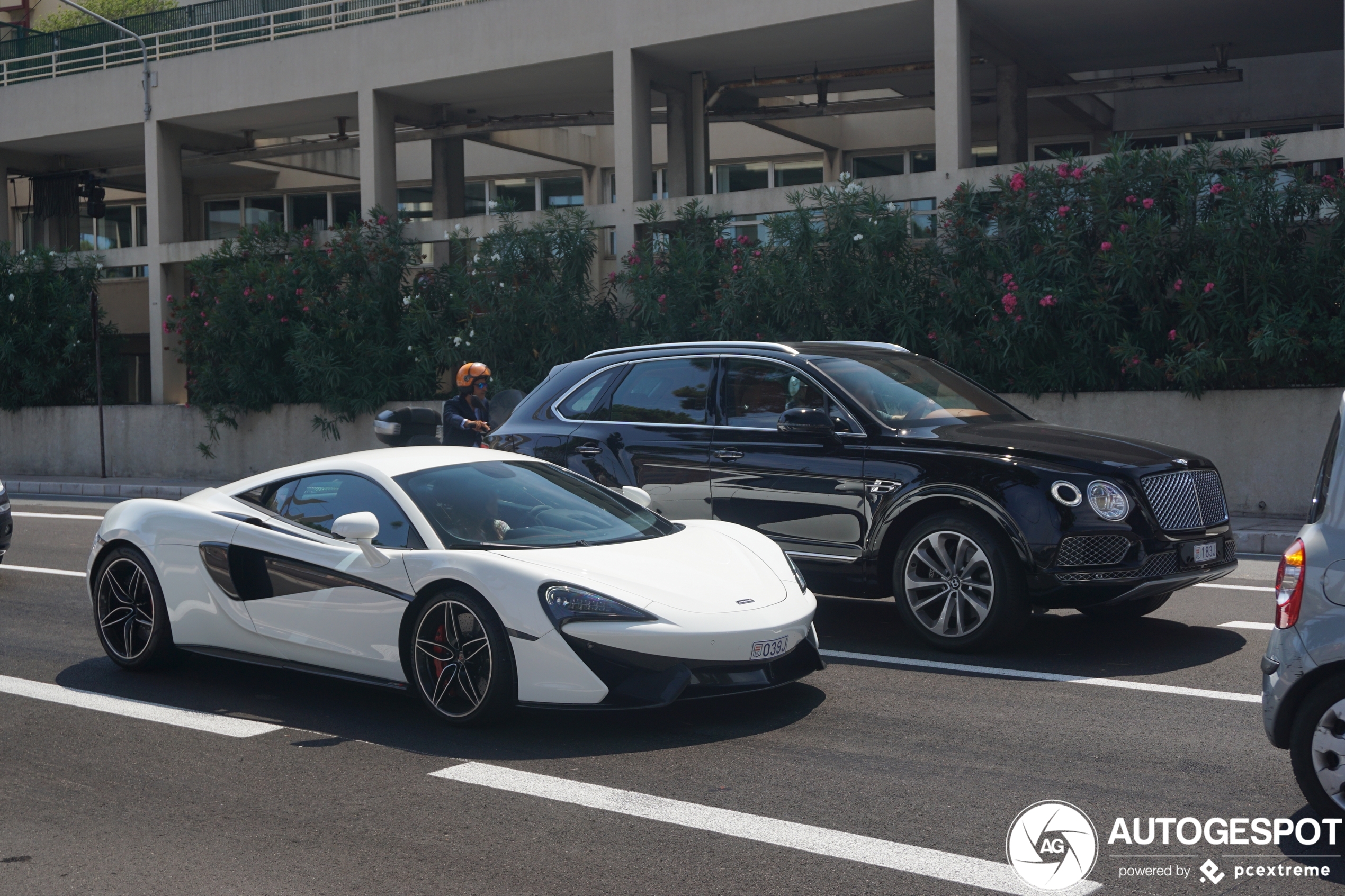 McLaren 570S