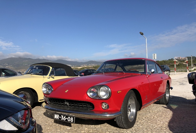 Ferrari 330 GT 2+2 Series I