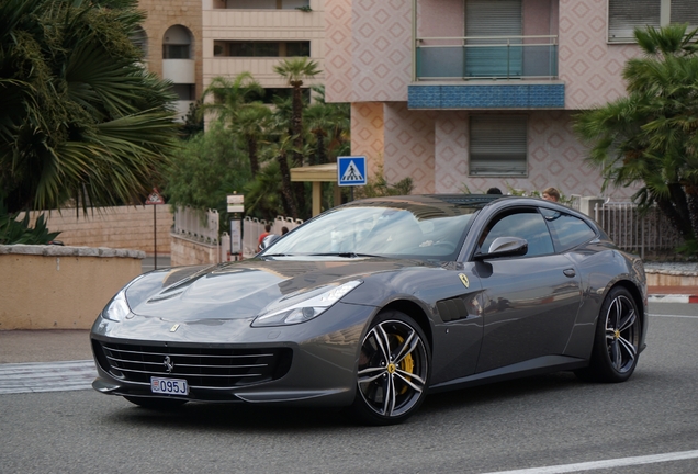 Ferrari GTC4Lusso