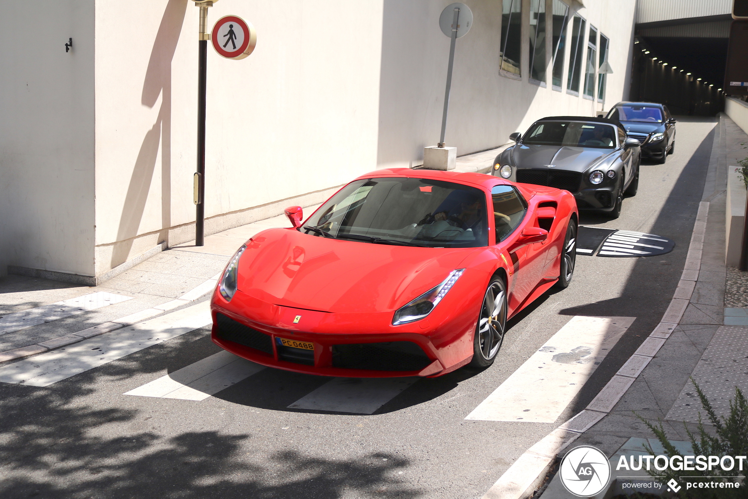 Ferrari 488 Spider